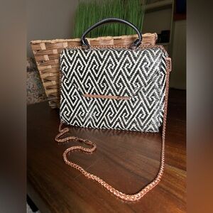 Ted Baker Black & White Textured Bar Woven Crossbody, shoulder or hand bag!